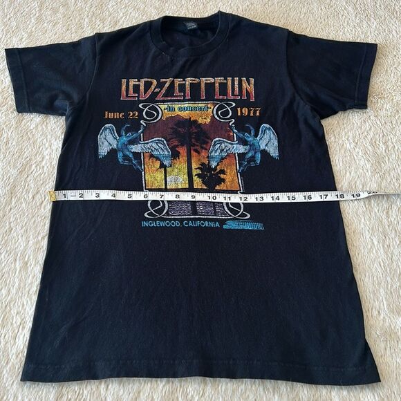Led Zepplin short sleeve shirt black size small - Picture 11 of 16